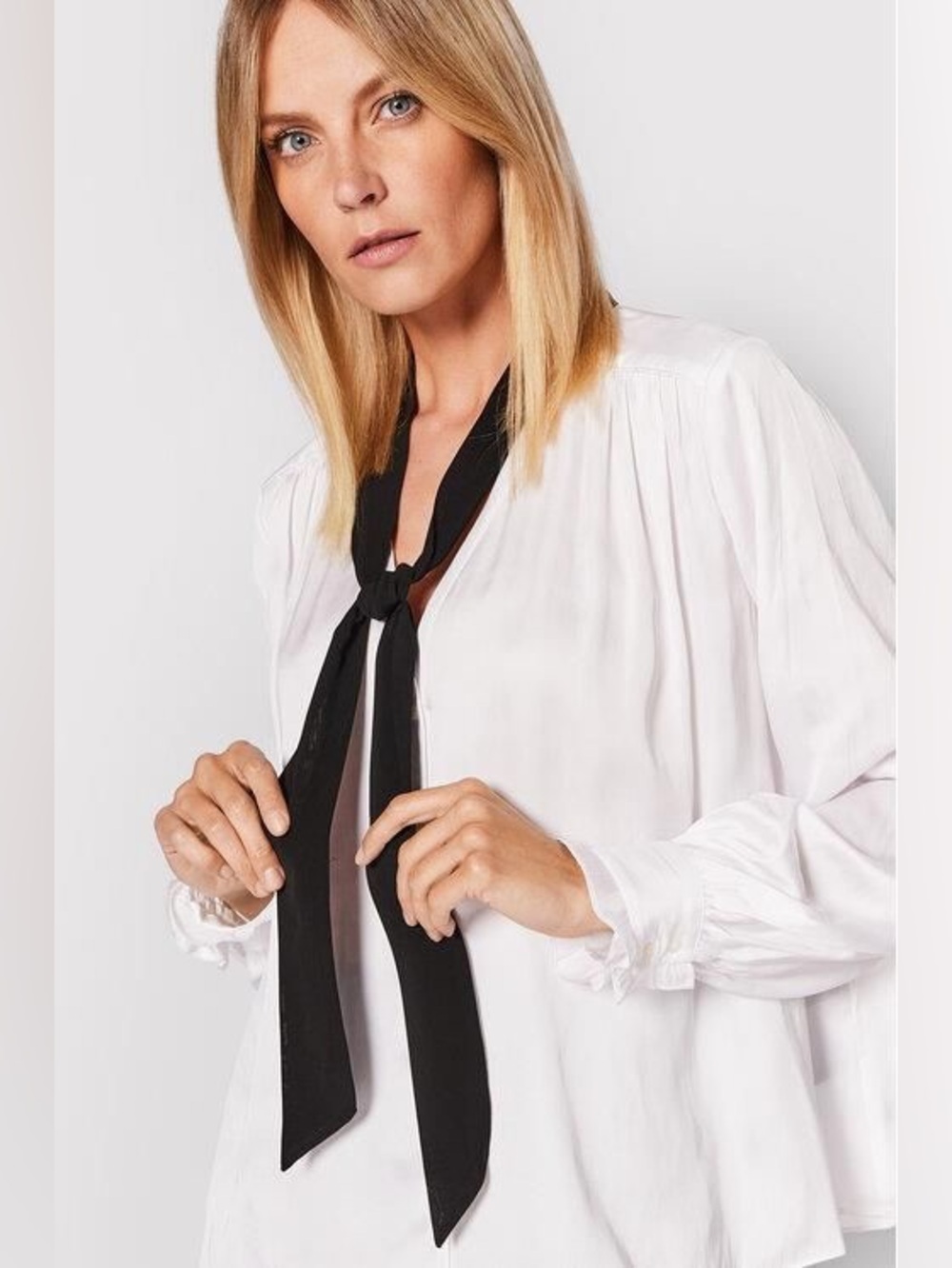 The Kooples White Fluid Button Down Blouse Black Tie Ruffle Cuff Size 3 / L